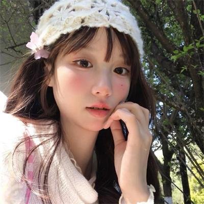 女交通员